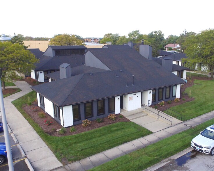 17500-17516 S Carriageway Dr, Hazel Crest, IL à vendre - Photo de l’immeuble – Image 3 sur 32