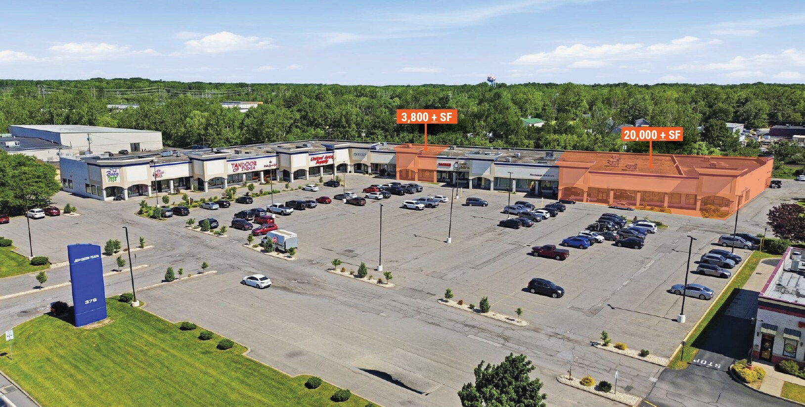 376 S Jefferson Rd, Rochester, NY à louer Photo de l’immeuble– Image 1 sur 10