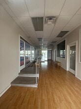 410 W Felicita Ave, Escondido, CA à louer Photo intérieure– Image 1 sur 5