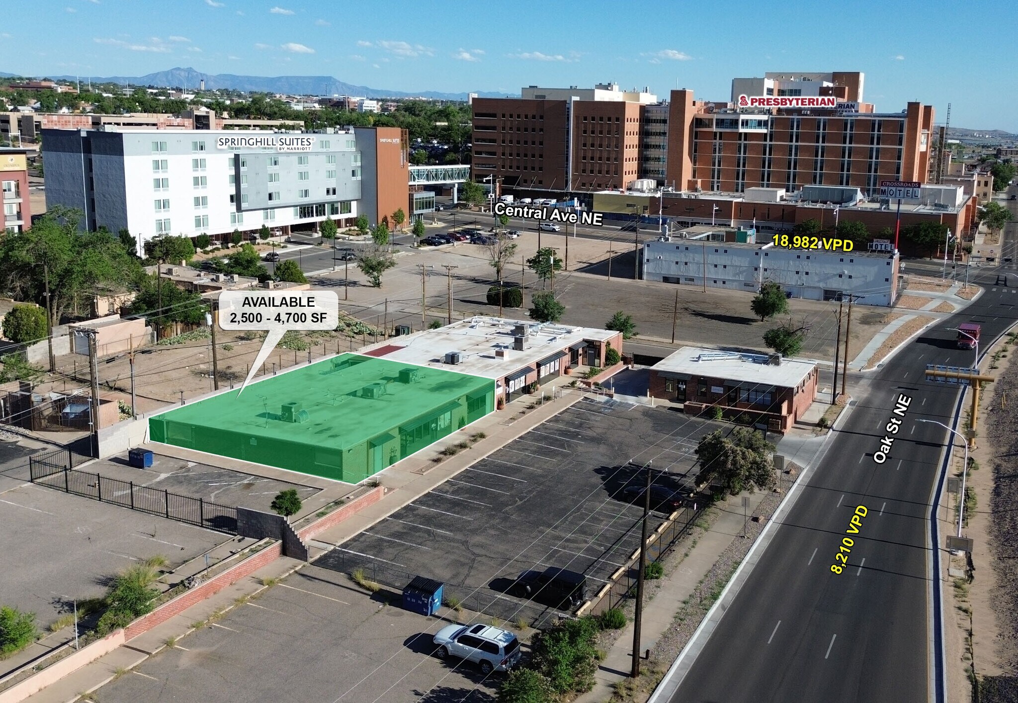 200 Oak St NE, Albuquerque, NM à louer Photo de l’immeuble– Image 1 sur 21