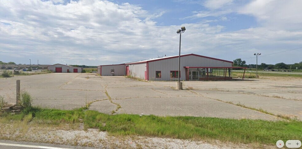 1675 IN-163, Clinton, IN à louer - Photo principale – Image 1 sur 4