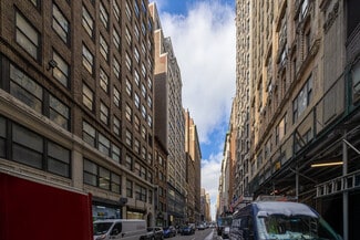 Plus de détails pour 142-148 W 36th St, New York, NY - Bureau à louer