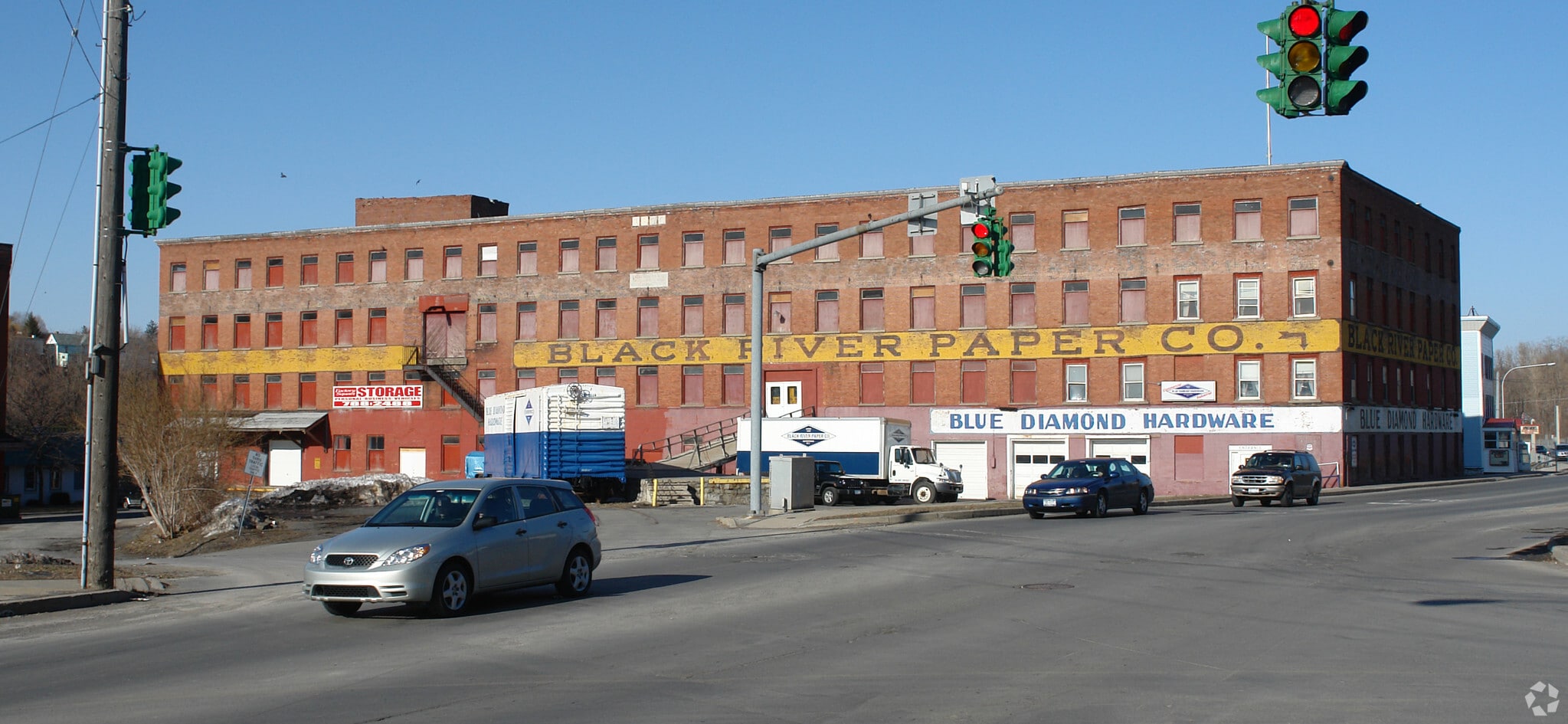 1 Factory Sq, Watertown, NY à vendre Photo principale– Image 1 sur 3