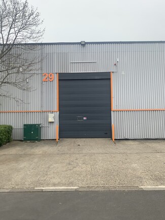 Plus de détails pour 29 Blundells Rd, Milton Keynes - Industriel/Logistique à louer