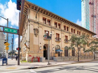 Plus de détails pour 100 NE 1st Ave, Miami, FL - Local commercial à vendre