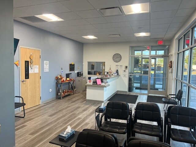 1311 Leesburg Ave, Washington Court House, OH à vendre - Photo intérieure – Image 2 sur 5