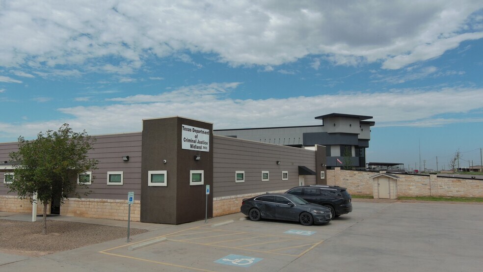 3900 TX-158, Midland, TX à vendre - Photo de l’immeuble – Image 3 sur 37