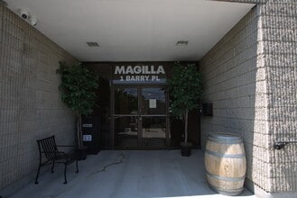 1 Barry Pl, Stamford, CT à louer Photo intérieure– Image 1 sur 9