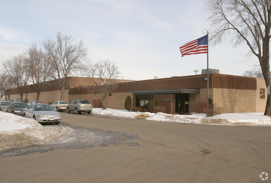644 2nd St, Saint Paul Park, MN à vendre - Photo de l’immeuble – Image 3 sur 4