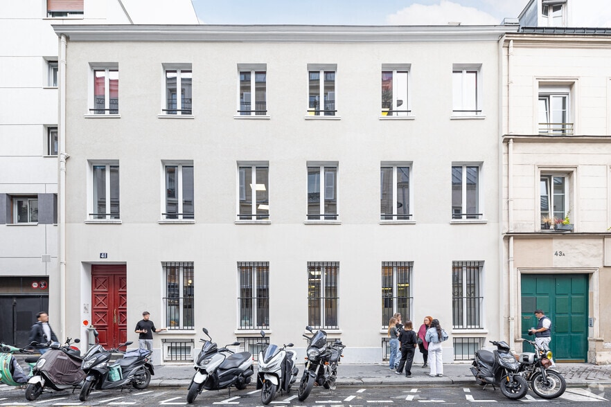 41 Rue Saint-Sébastien, Paris à louer - Photo principale – Image 1 sur 2