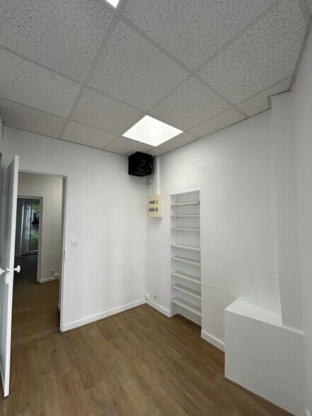 Bureau dans Paris à louer - Photo de l’immeuble – Image 3 sur 11