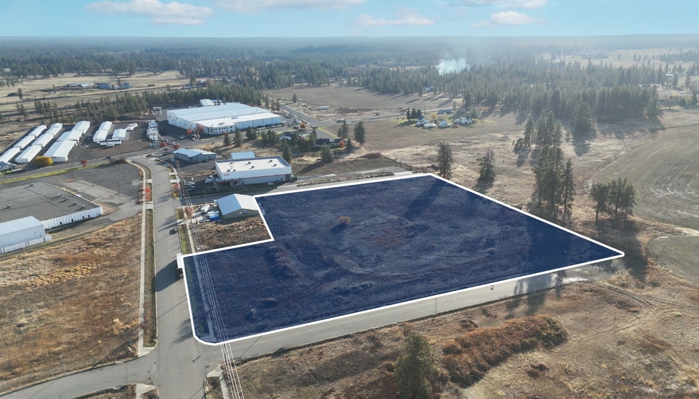 1635 Spring Street, Cheney, WA à vendre - Photo de l’immeuble – Image 3 sur 5