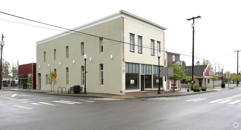 418 S Trade St, Amity, OR à louer - Photo de l’immeuble – Image 2 sur 13