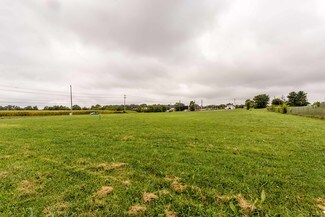 Plus de détails pour 14800 Fort Campbell Blvd, Oak Grove, KY - Terrain à vendre