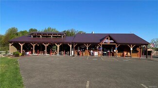 Plus de détails pour 8178 N Main St Rd, Eden, NY - Local commercial à vendre