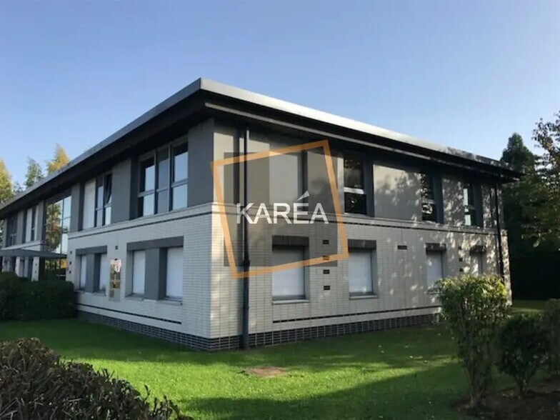 Bureau dans Magny-le-Hongre à vendre - Photo de l’immeuble – Image 2 sur 10