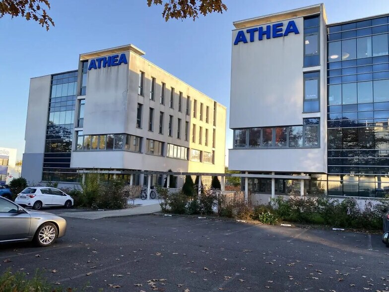 Bureau dans Rennes à louer - Photo de l’immeuble – Image 1 sur 9