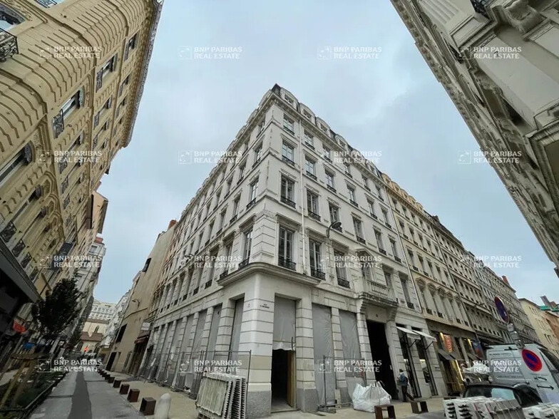 1 Rue Des Quatre Chapeaux, Lyon à louer - Photo de l’immeuble – Image 3 sur 18