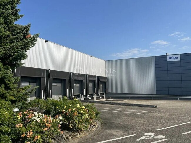 Plus de détails pour Industriel/Logistique à louer