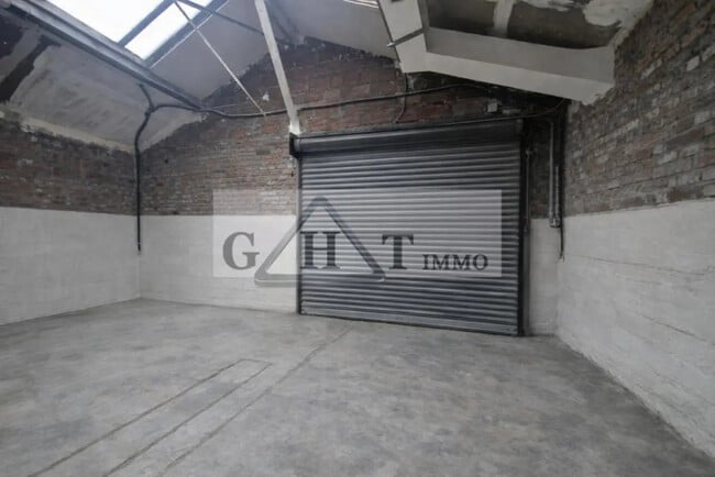 Plus de détails pour Industriel/Logistique à vendre