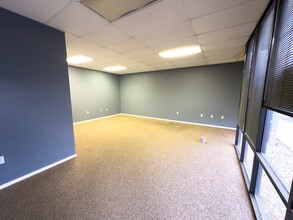 990 Klamath Ln, Yuba City, CA à louer Photo intérieure– Image 2 sur 5