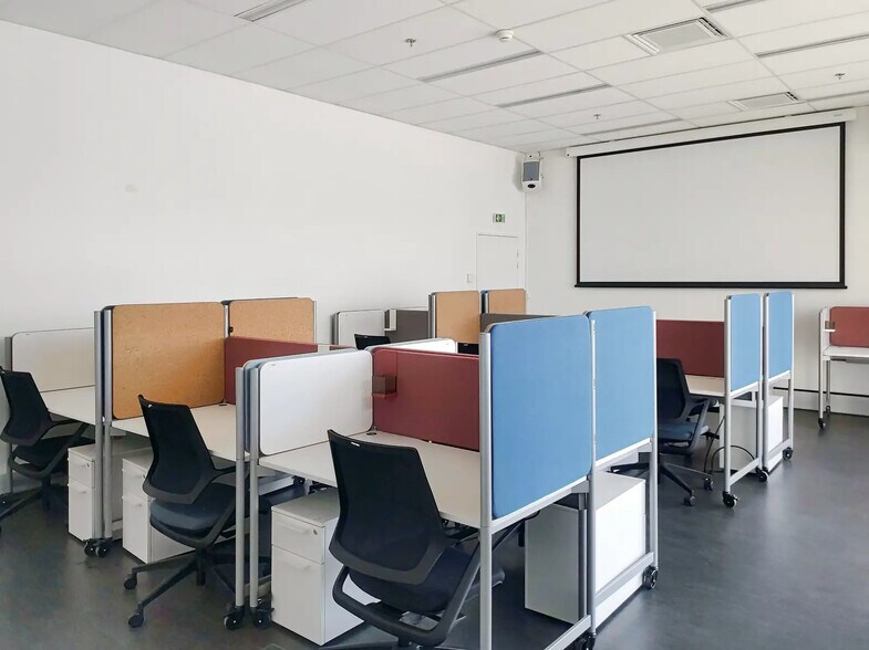 Bureau dans Nice à louer - Photo de l’immeuble – Image 3 sur 10