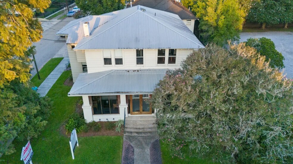 758 St Charles St, Baton Rouge, LA à louer - Photo de l’immeuble – Image 2 sur 33