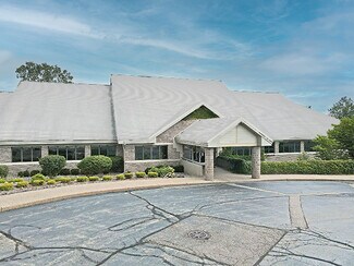 Plus de détails pour 1044 Eastbury Dr, Lansing, MI - Bureau à vendre