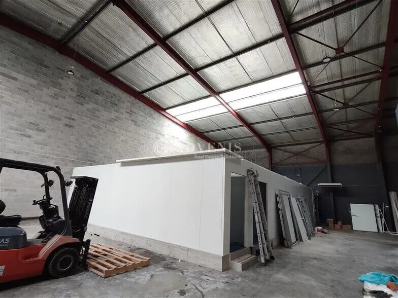 Industriel/Logistique dans Sète à louer - Photo intérieure – Image 2 sur 5