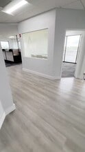 3511 W Commercial Blvd, Fort Lauderdale, FL à louer - Vidéo sur l’annonce professionnelle 