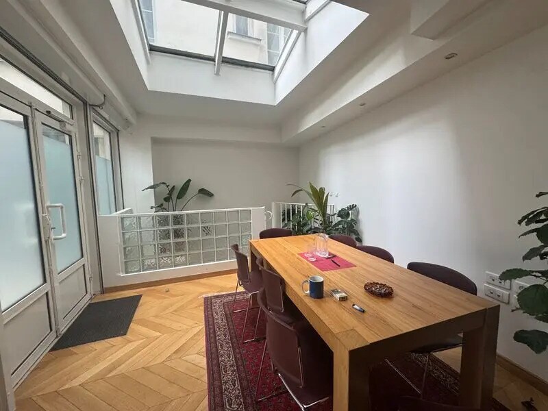 Bureau dans Paris à louer Photo de l’immeuble– Image 1 sur 7