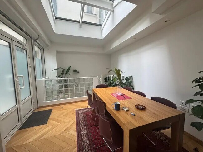 Plus de détails pour Bureau à louer