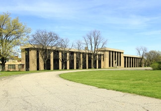 Plus de détails pour 20001 Euclid Ave, Euclid, OH - Industriel/Logistique à louer