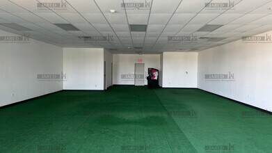 1615 W Highway 76, Branson, MO à louer Photo intérieure– Image 1 sur 1