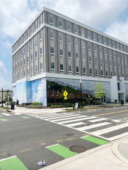60 I St SW, Washington, DC à louer - Photo de l’immeuble – Image 2 sur 10