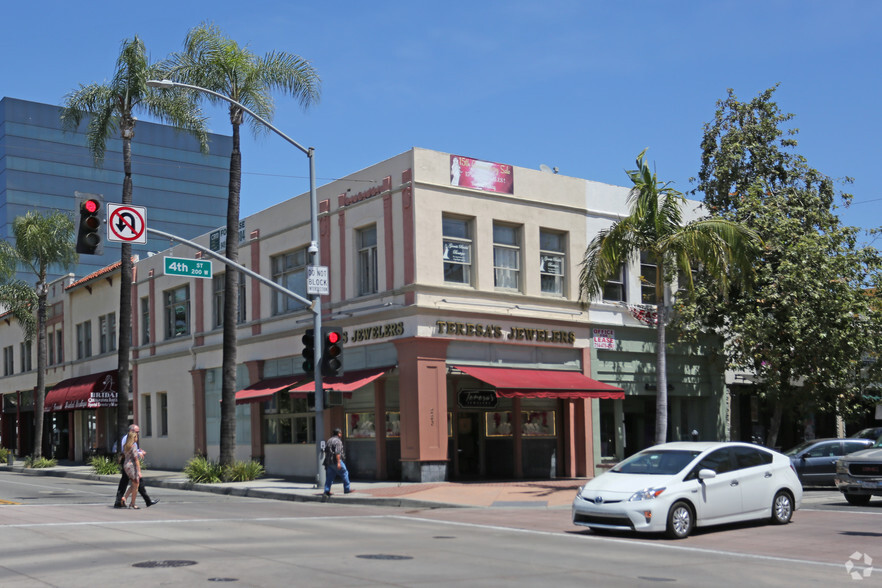 405-407 N Broadway, Santa Ana, CA à louer - Photo principale – Image 1 sur 6