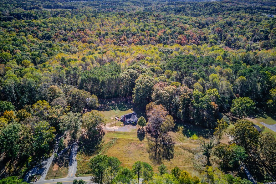 6801 Frix Rd, Cumming, GA à vendre - Photo de l’immeuble – Image 2 sur 23