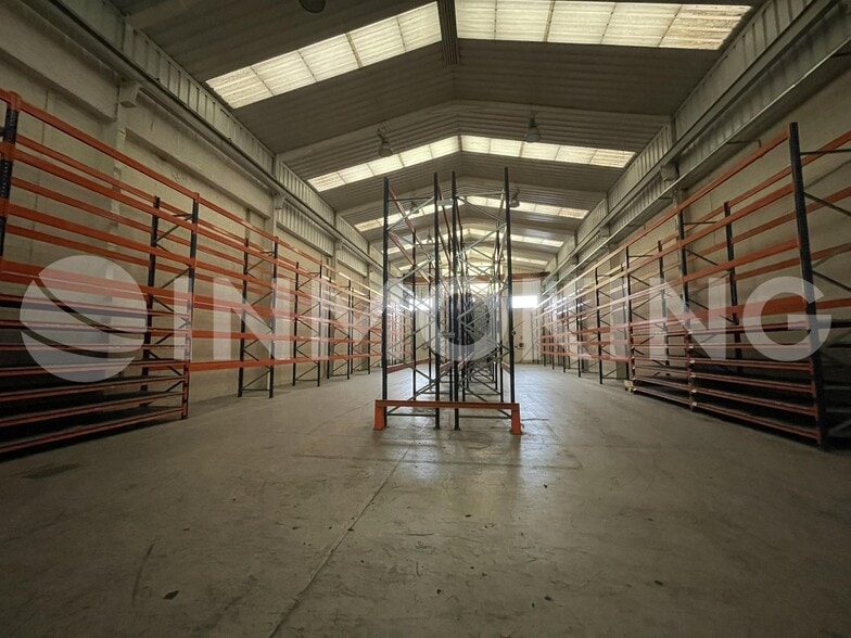 Industriel/Logistique dans San Fernando de Henares, Madrid à vendre - Photo de l’immeuble – Image 3 sur 48