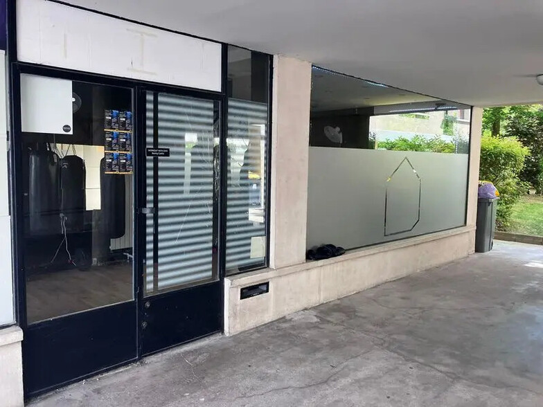 Local commercial dans Boulogne-Billancourt à vendre - Photo de l’immeuble – Image 2 sur 6
