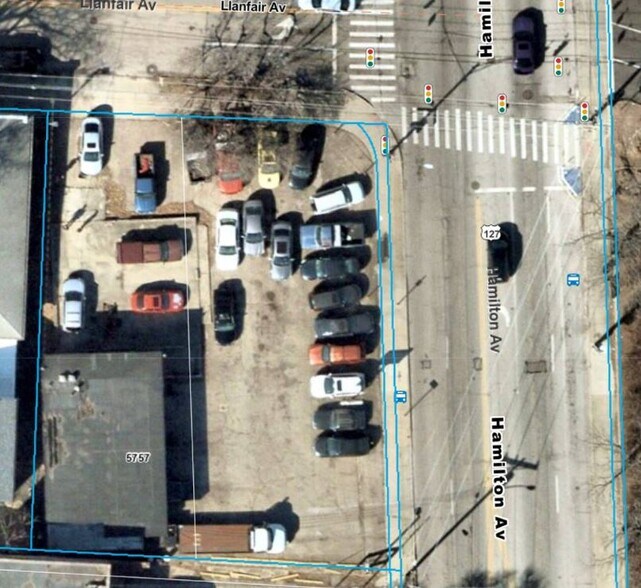 5757 Hamilton Ave, Cincinnati, OH à vendre - Photo de l’immeuble – Image 3 sur 4