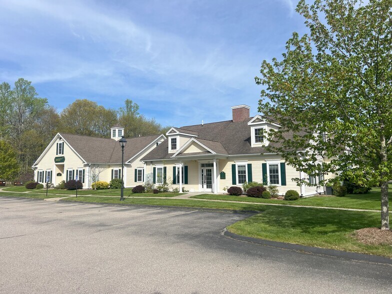 21 Liberty Dr, Hebron, CT à vendre - Photo principale – Image 1 sur 19