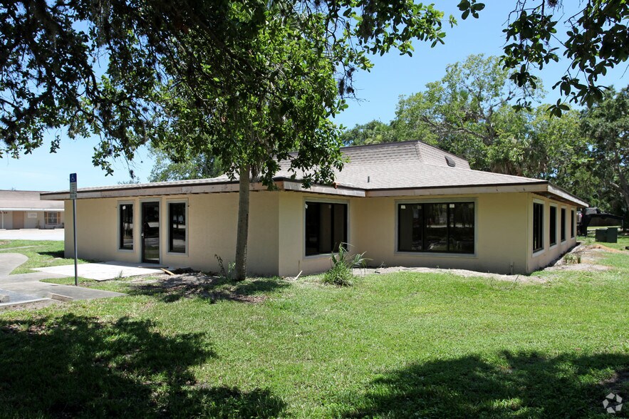 3875 Nova Rd, Port Orange, FL à louer - Photo de l’immeuble – Image 3 sur 25