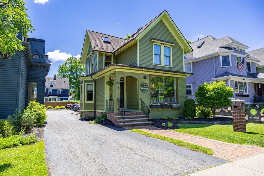 383 Park Ave, Rochester, NY à vendre - Photo de l’immeuble – Image 1 sur 46