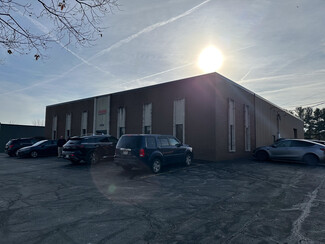 Plus de détails pour 2016 Midway Dr, Twinsburg, OH - Industriel/Logistique à vendre