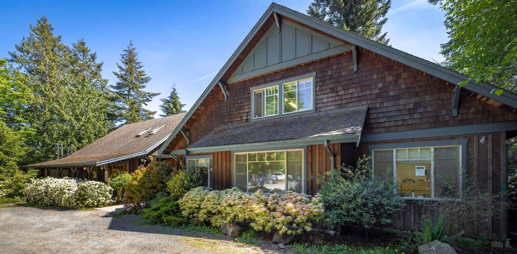 505-507 Bowen Island Trunk rd, Bowen Island, BC à vendre Photo principale– Image 1 sur 11