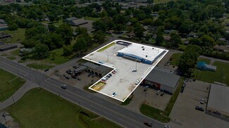 Plus de détails pour 814 E Cherokee Ave, Sallisaw, OK - Spécialisé à vendre