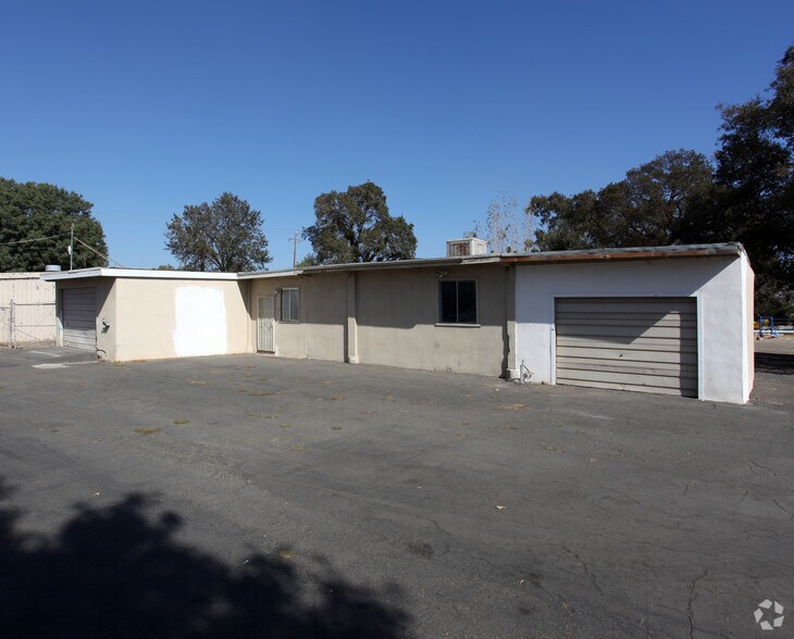 8996 Fruitridge Rd, Sacramento, CA à louer - Photo principale – Image 1 sur 3