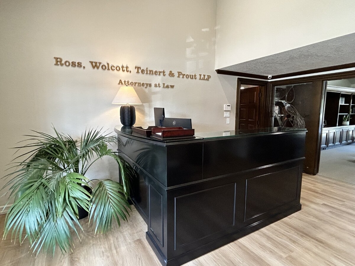 3151 Airway Ave, Costa Mesa, CA 92626 - Lot E -  - Photo intérieure - Image 2 of 14