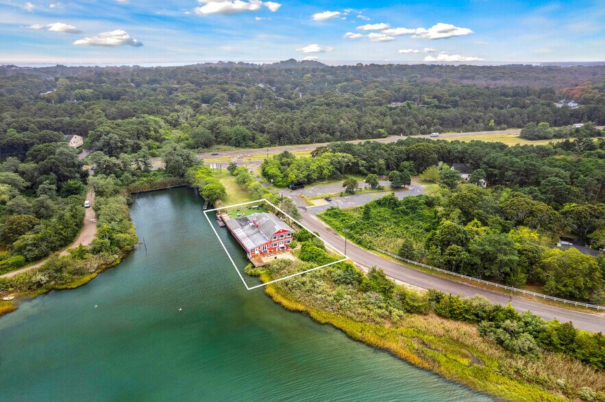 5 Inlet Rd W, Southampton, NY à louer - Aérien – Image 3 sur 26