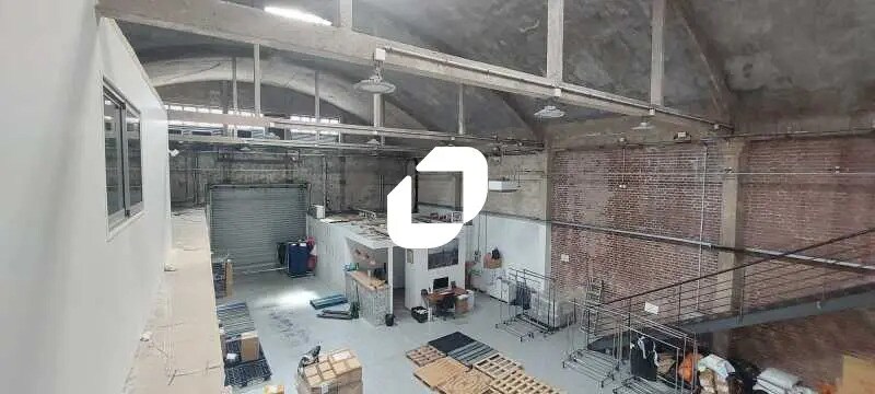 Local d’activités dans Aubervilliers à louer - Photo de l’immeuble – Image 3 sur 11